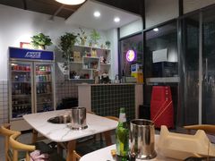 大堂-四毛不撸火锅串串