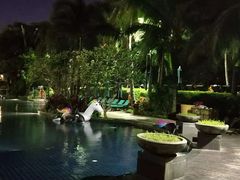 -三亚湾海居铂尔曼度假酒店