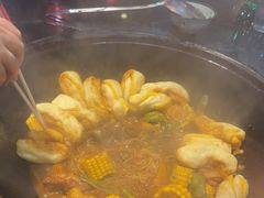 -鱼窝棚柴火铁锅炖(富山屯店)