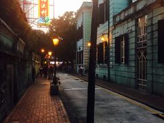 -喜莲咖啡