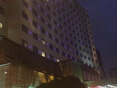 -山明水秀大饭店