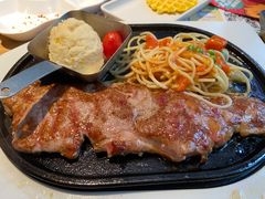 -豪客来牛排(重庆三峡广场步行街1704店)