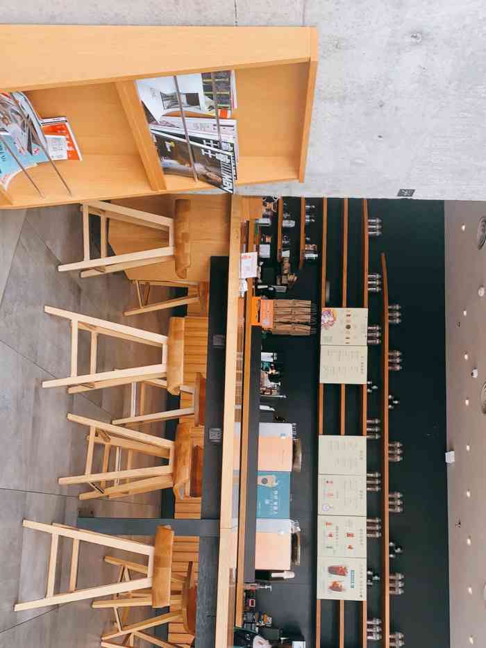 星巴克(蚌埠万达店)-"拿铁是花式咖啡灵魂的体现,是培训不够还是.