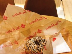 全麦贝果（含奶油芝士）-Tims天好咖啡(华侨城步行街店)