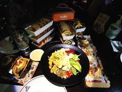 -Famous肥猫墨西哥音乐餐吧(五棵松华熙LIVE店)