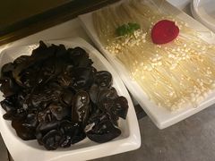 -思阁炭香火锅(学伟鑫城总店)