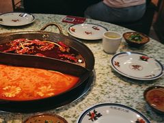-鸿姐老火锅(花园路店)