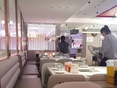 -海底捞火锅(杭州庆春路夜宵主题店)