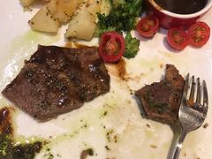 -必胜客(鳌江万达店)