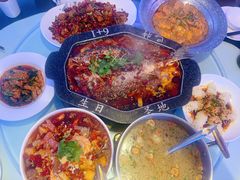 -巴特餐饮6加1音乐餐吧·新疆菜