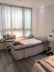 -F.N冻龄皮肤管理中心