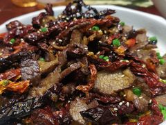 -蔼若春.传承三十年云南菜(金碧公园店)
