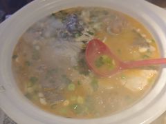 -川流不息·地道川菜·小龙虾(新松江路店)