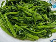 -小海豚•老字号海鲜餐厅(天涯店)