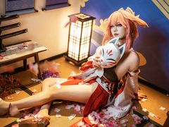 -米游妙妙屋cosplay换装自拍摄影体验馆