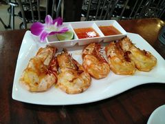 -Dang restaurant (patong phuket)