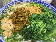 -重庆火红麻辣烫(伟超置业大厦店)