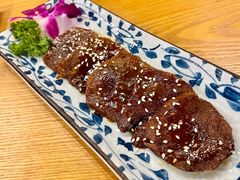 厚切牛舌-魔丼屋(日月光店)