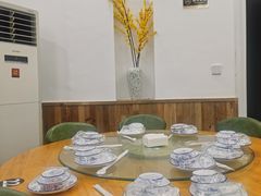 -外婆的味道私房餐厅·外婆喊你回家吃饭