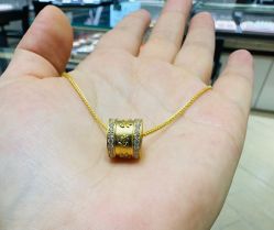 -周生生Chow Sang Sang(新世界店)