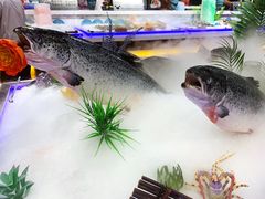 -圣罗巴甄选自助(麦凯乐店)