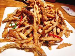 茶树菇炒鱿鱼-竹里馆·淮扬菜·功夫茶(老门东店)