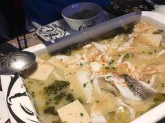 -江湖情酸菜鱼(万菱汇店)