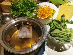 -一叶一世界•素食餐厅(环球中心店)