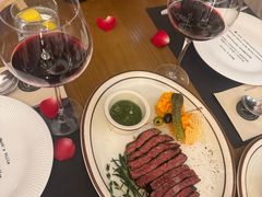 -Mark&Mars Restaurant