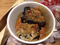 -霸蛮湖南菜·牛肉粉(荣京西街店)