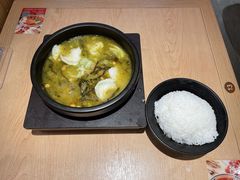 花田黄鱼酸菜米线-阿香米线(宁波来福士广场店)