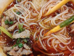 -江三王记牛杂馆(总店)