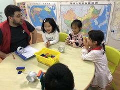 -i2青少儿英语(爱加星悦荟店)