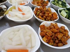 -牛一嘴·兰州牛肉面·大盘鸡(财富中心店)