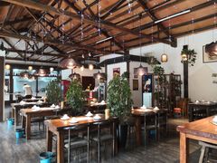 大堂-东家小院金汤酸菜鱼(南阳路店)