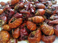 -扒虾小妹儿麻辣海鲜(宏图街店)