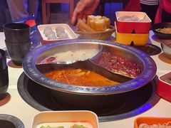 -钢管厂五区小郡肝串串香火锅(人民广场店)