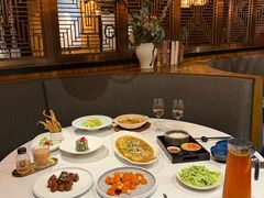 -荟廷·晶萃(陆家嘴尚悦湾店)
