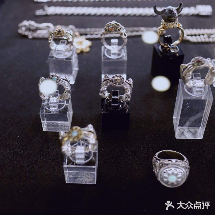 「上海购物|超赞品位轻奢银饰店」
