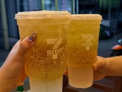 -两兄弟Song Pee Nong(2号店)