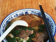 -嘻小北·兰州清汤牛肉面(太平洋森活天地店)
