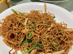海鲜窝手工拉面-荣粤酒家·融合粤菜·海鲜火锅