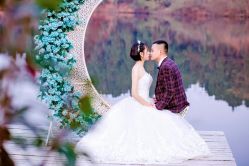 点击看大图 -角色婚纱摄影(中心店)