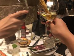 -雍和会海鲜姿造自助(湖东路店)