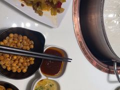 -洪氏嗨捞·猪肚鸡火锅(阳光天地店)