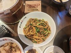 -富正毅三下锅·湘西韵味(天门山索道店)