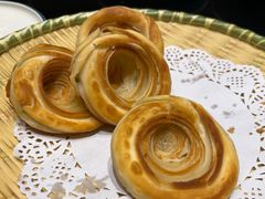 老济南油旋-闫府私房菜·百年鲁菜(恒隆店)