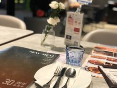 -必胜客(航洋国际店)