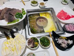 -巴奴毛肚火锅(九洲店)