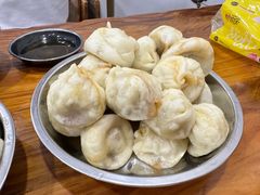 肉包-红帽叔叔包子